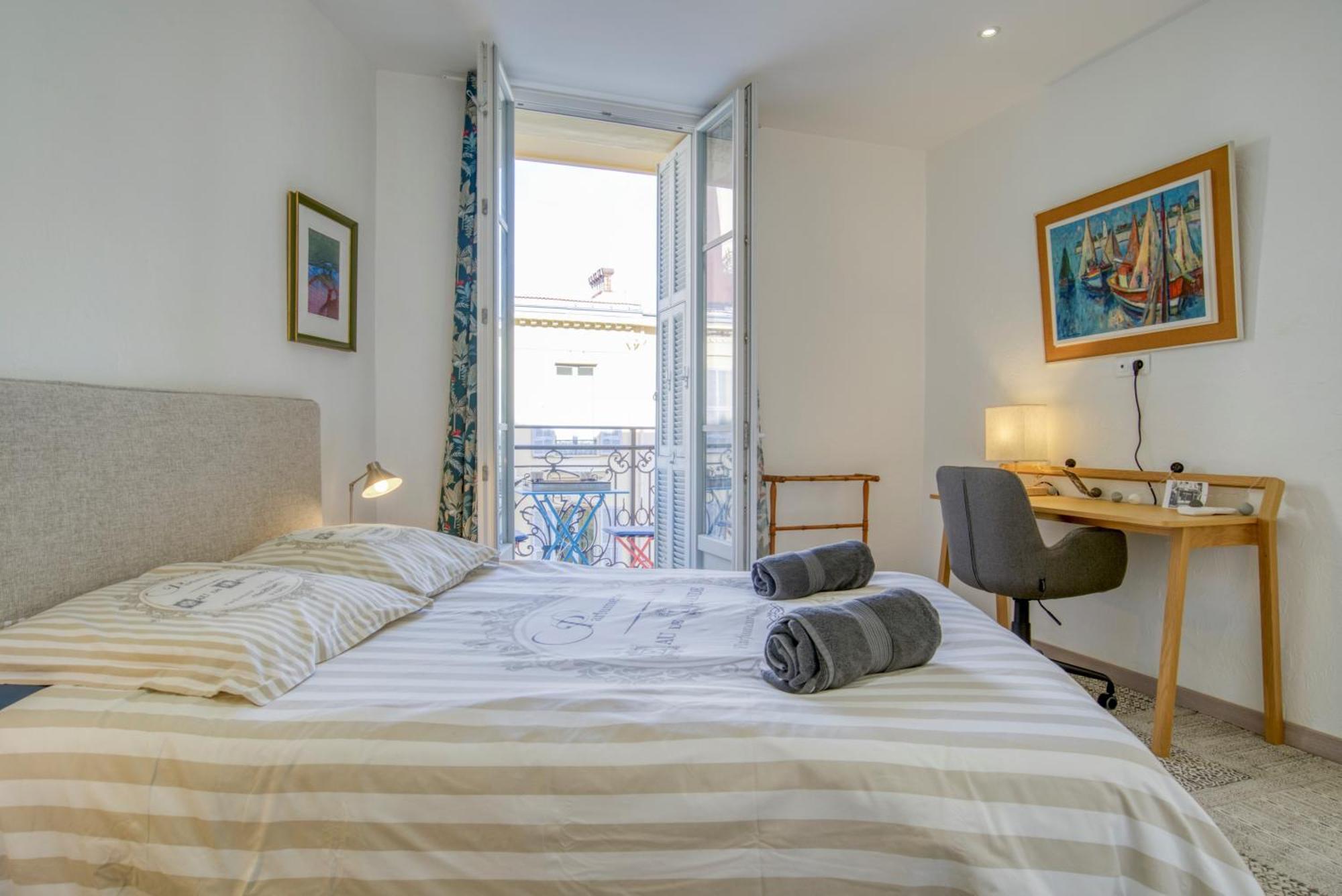 Sublime, Modern, Balconies, A/c, Refurbished * Nizza